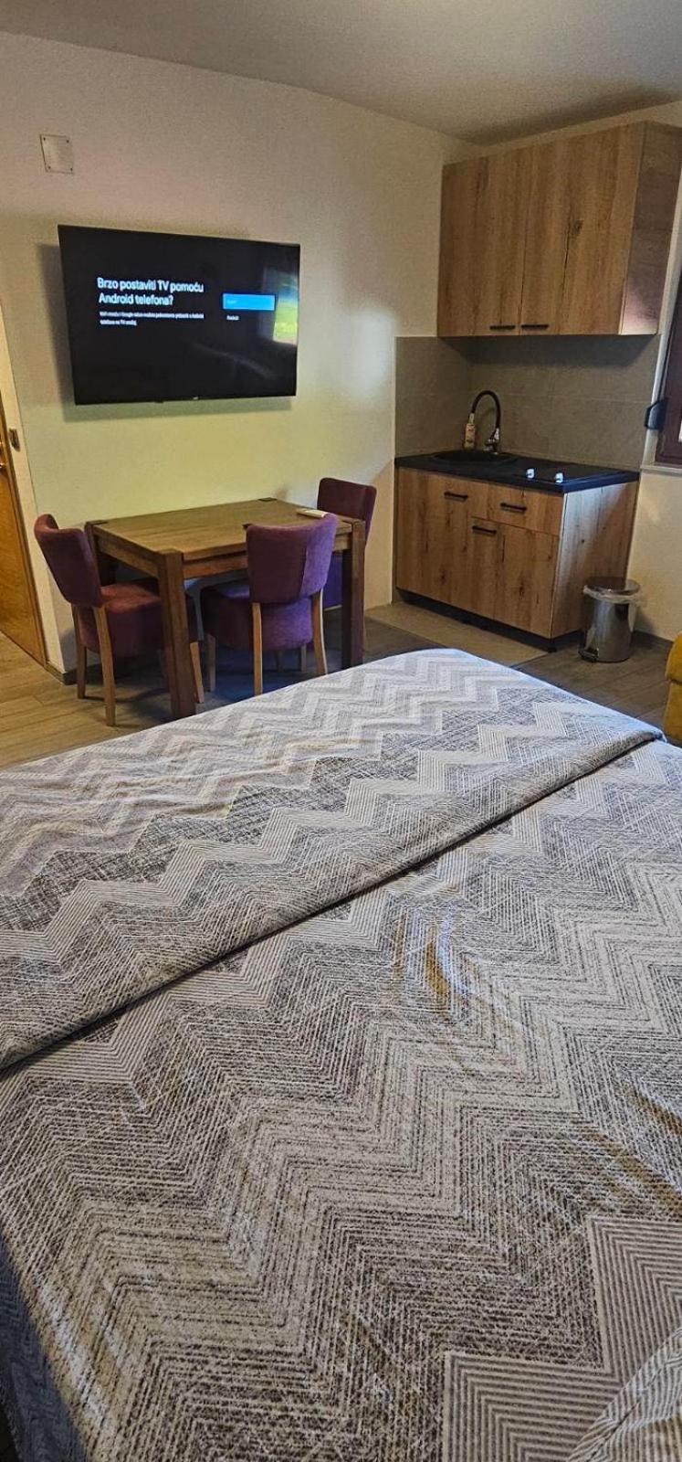 Apartmani Vesto Баня-Лука Экстерьер фото