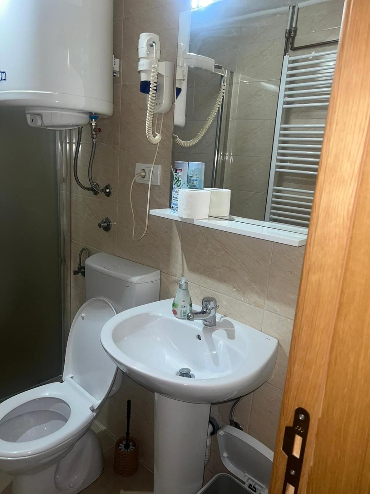 Apartmani Vesto Баня-Лука Экстерьер фото