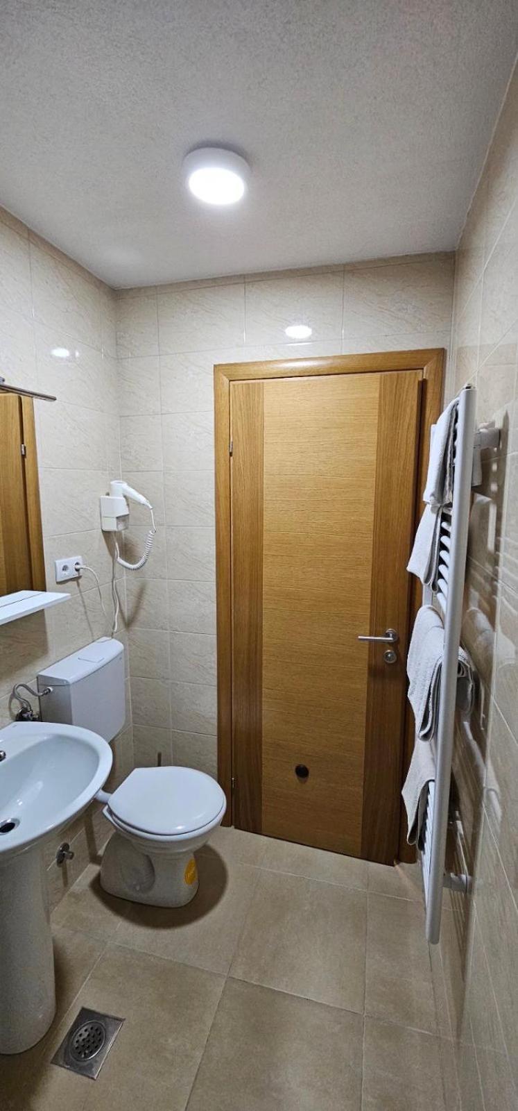 Apartmani Vesto Баня-Лука Экстерьер фото