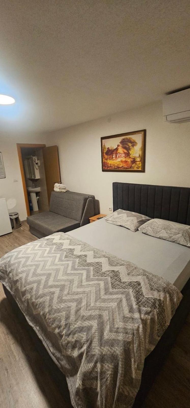 Apartmani Vesto Баня-Лука Экстерьер фото
